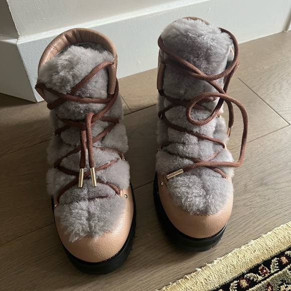 Jimmy Choo Beige & Grey Ditto Shearling Boot - Picture 7 of 14